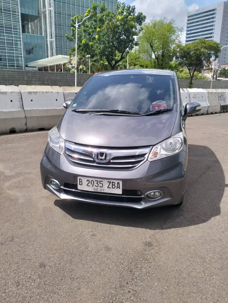Honda Freed PSD (2013)