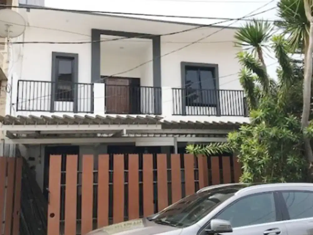 Rumah Kelapa Nias, Kelapa Gading Luas 8x20m2