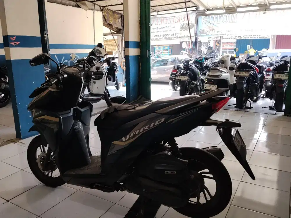 # Forsale Honda Vario led new Gen2 matte blue 2022