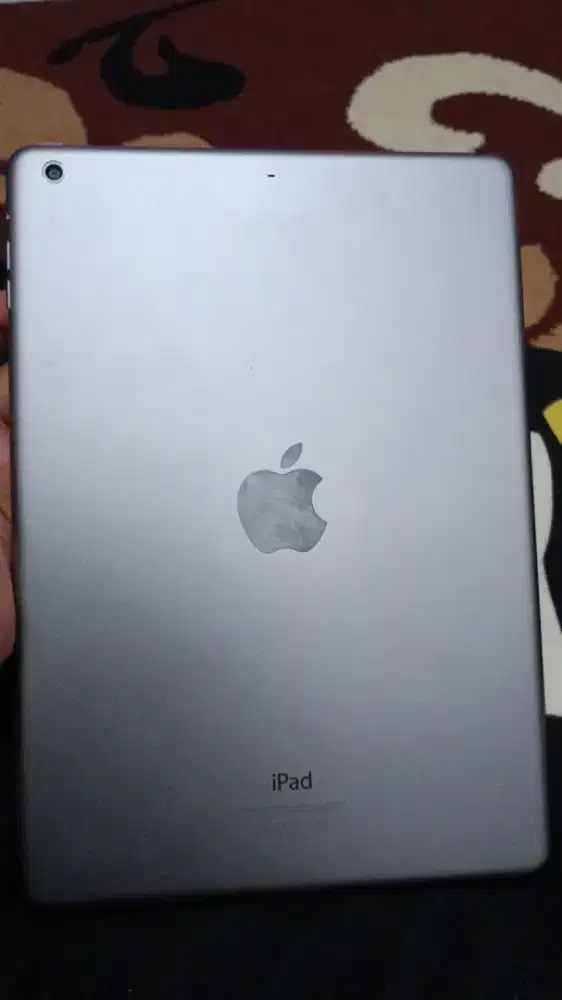 Dibeli BU Ipad Air ROM 16 GB Wifi Only