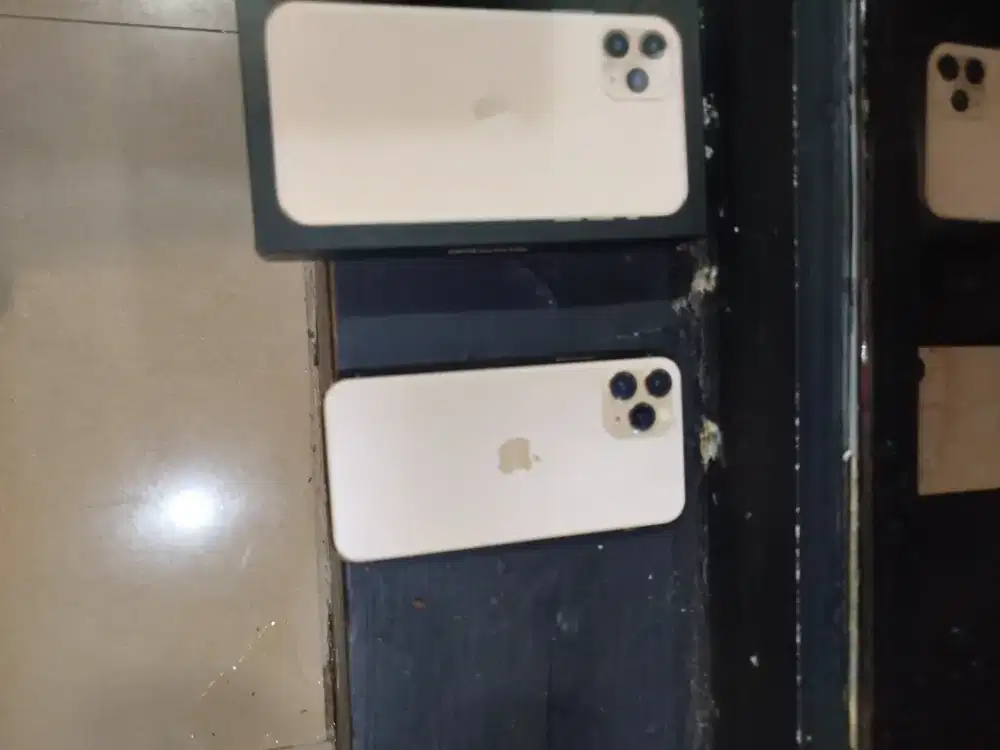 iPhone 11 pro 256gb gold asli baru