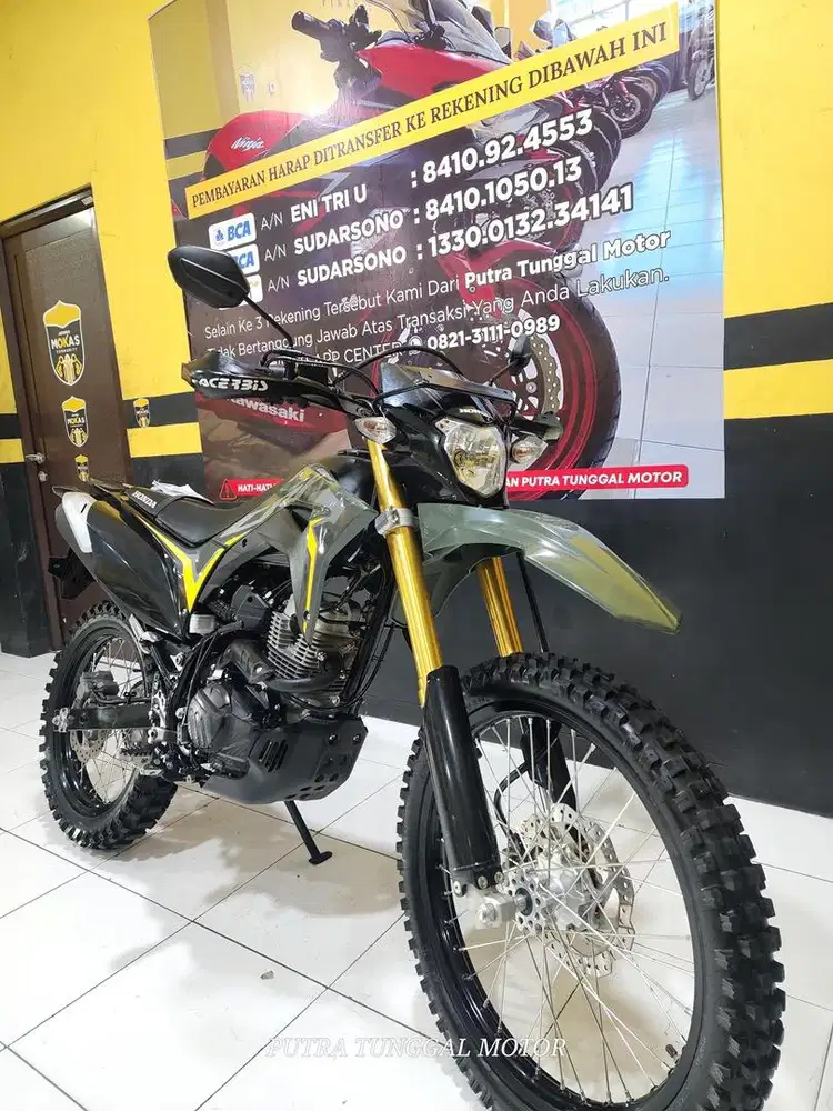 HONDA CRF 150L 2023