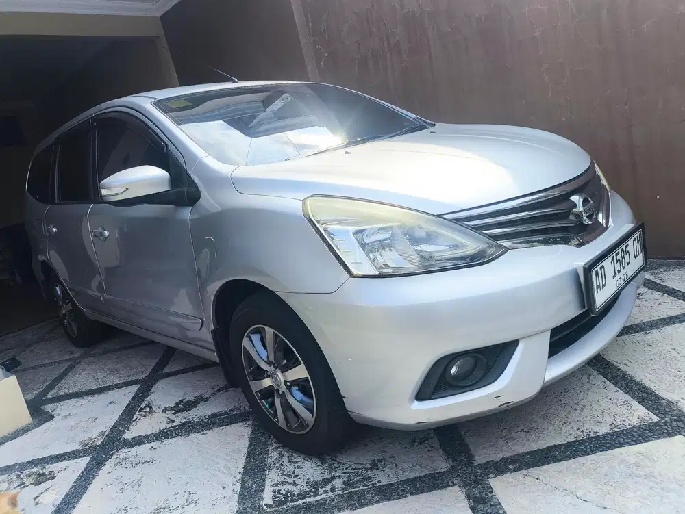 Nissan Grand livina 2017 Bensin
