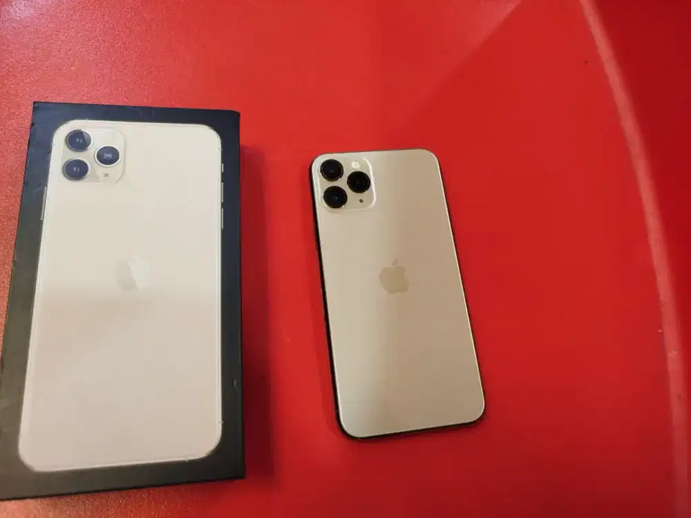 iPhone 11 pro 256gb dalam baru