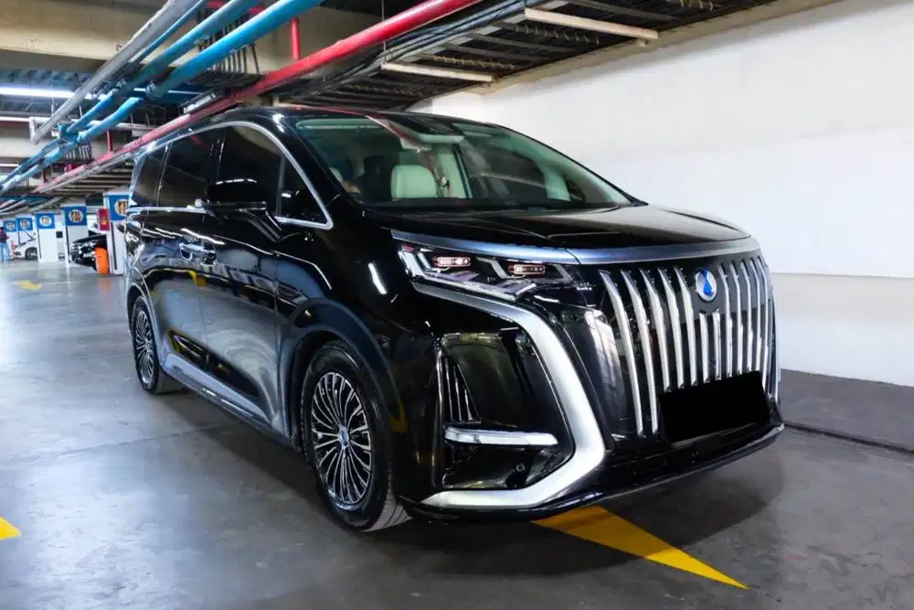 PLAT GANJIL 2025 Denza D9 D 9 Elite FWD 4x2 EV AT Like New TDP255jt