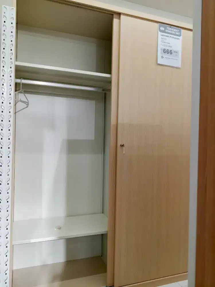 Lemari pakaian 2 pintu geser