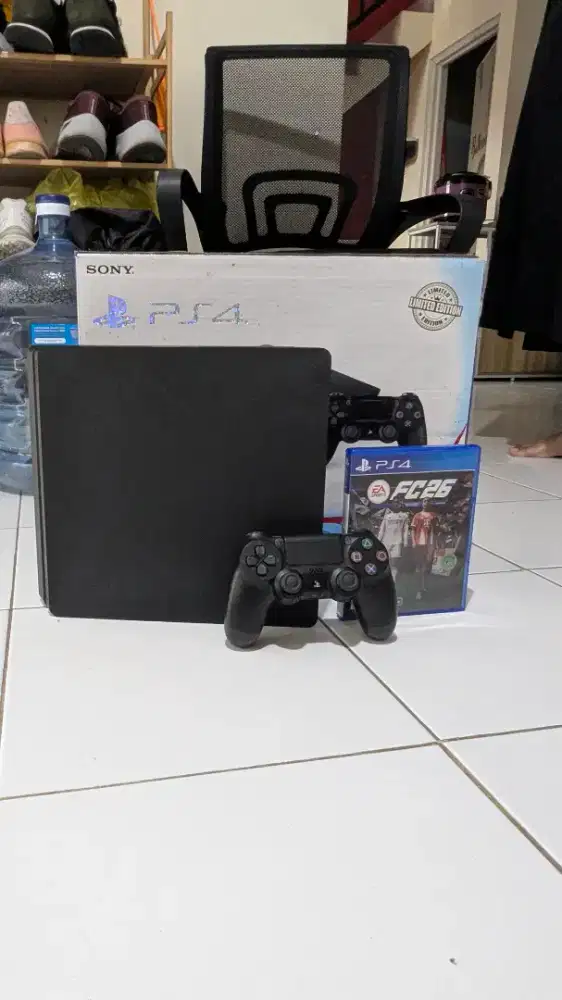 PS4 Slim 1TB Original
