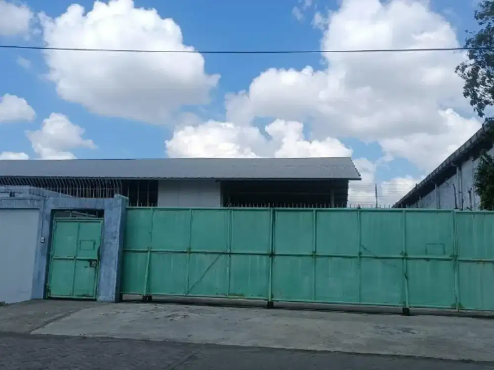 DIJUAL / DISEWAKAN GUDANG MARGOMULYO LUAS 2000 AN