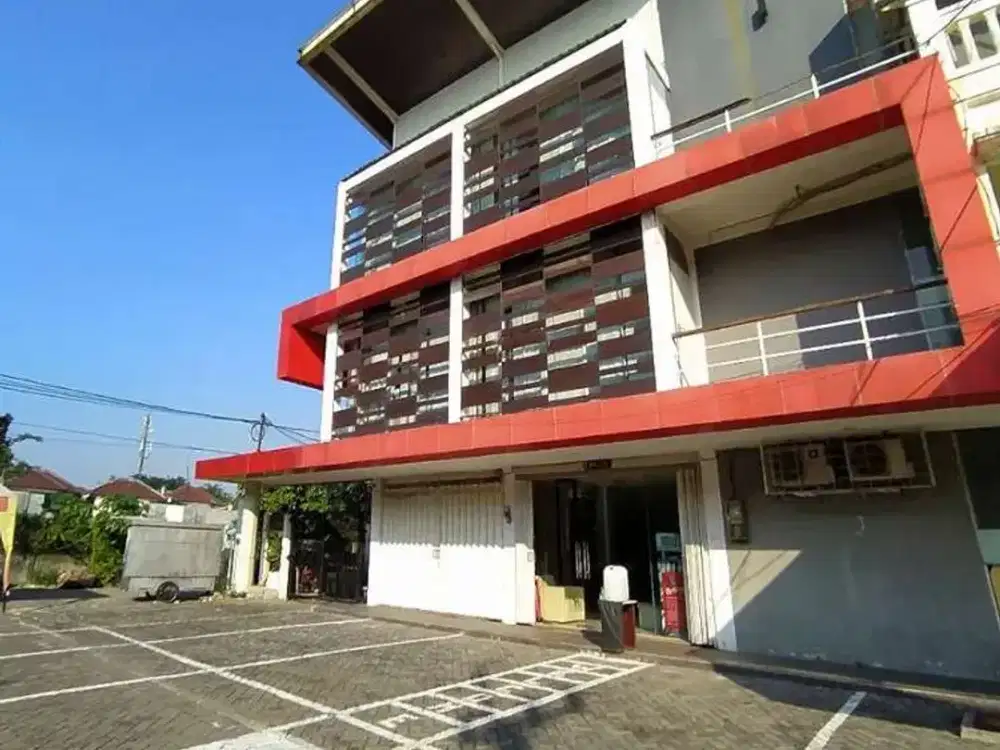 DIJUAL GEDUNG 4 LANTAI SIAP PAKAI FURNISHED NOL JALAN RAYA KETINTANG