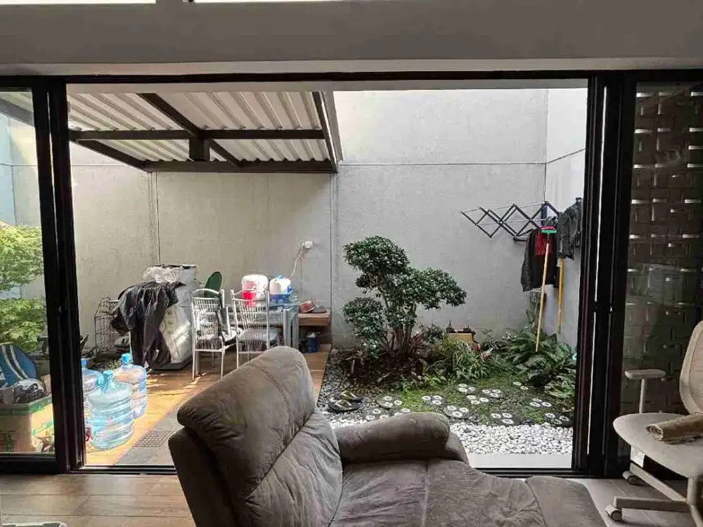 Dijual Rimah Bagus dan Siap Huni di summarecon Bandung