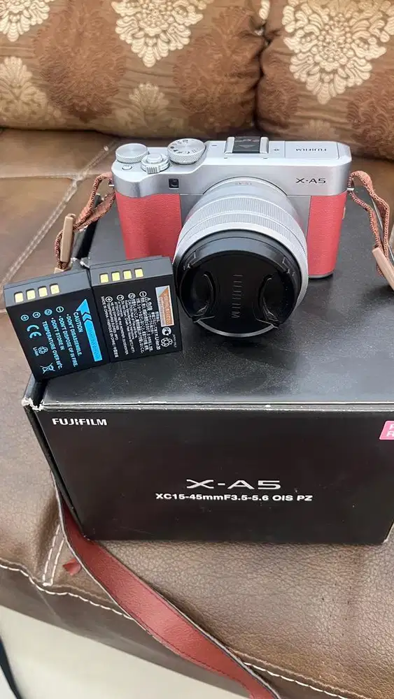 Kamera Mirrorless X A5 Fujifilm
