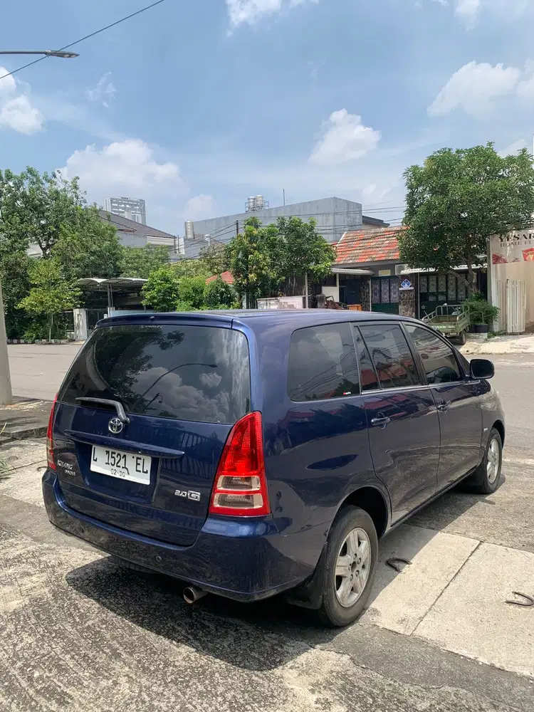 Toyota Kijang Innova 2005 Bensin