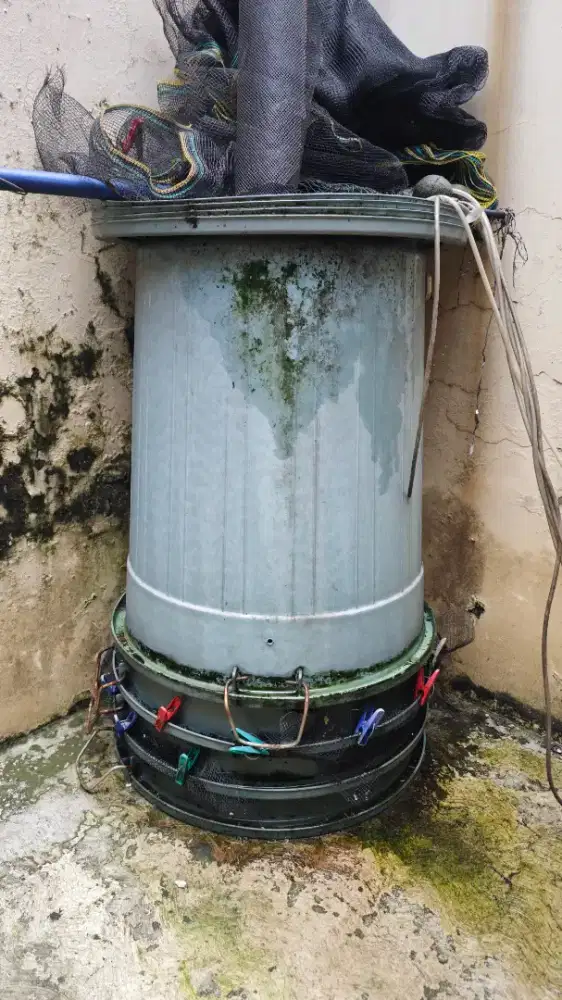 4 buah ember budikdamber