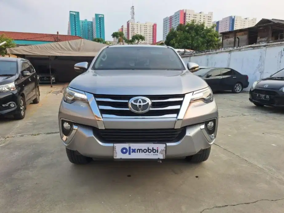 DP MURAH - Toyota Fortuner 2.4 4x2 VRZ Solar-AT 2018 Putih