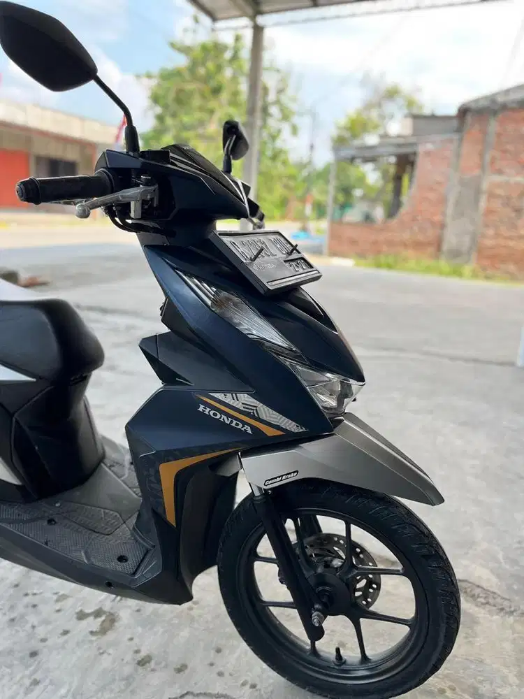 Honda Beat ISS Silver Navy