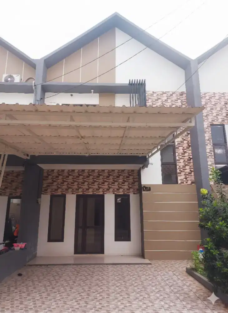 Over Kredit 85JT Rumah 2 LT @OMA CIMANGGIS REGENCY, Depok