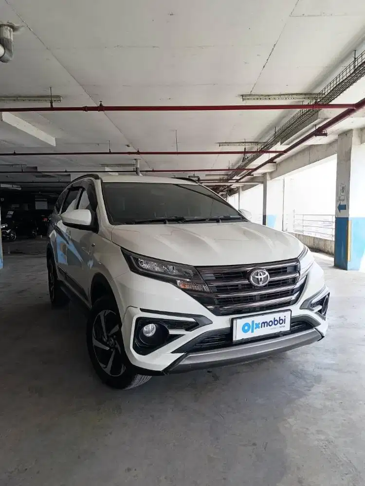 Toyota Rush 1.5 GR sport metic bensin 2024 (YAK)