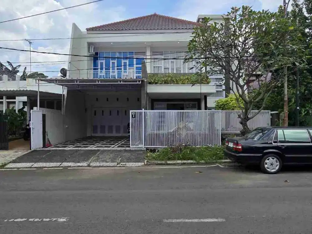 Dijual Rumah Siap Huni di Komplek Duren Sawit Jakarta Timur
