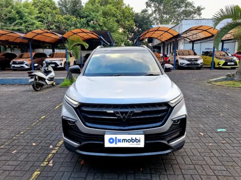 LOW DP Wuling Almaz 1.5 Smart Enjoy 7-Seater Bensin-AT 2021 2KS