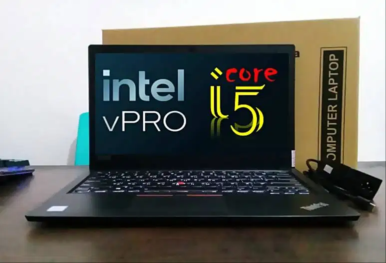 Laptop Fulzet | Core i5 | Ram 8gb | SSD 256gb | mulus segel all nomal