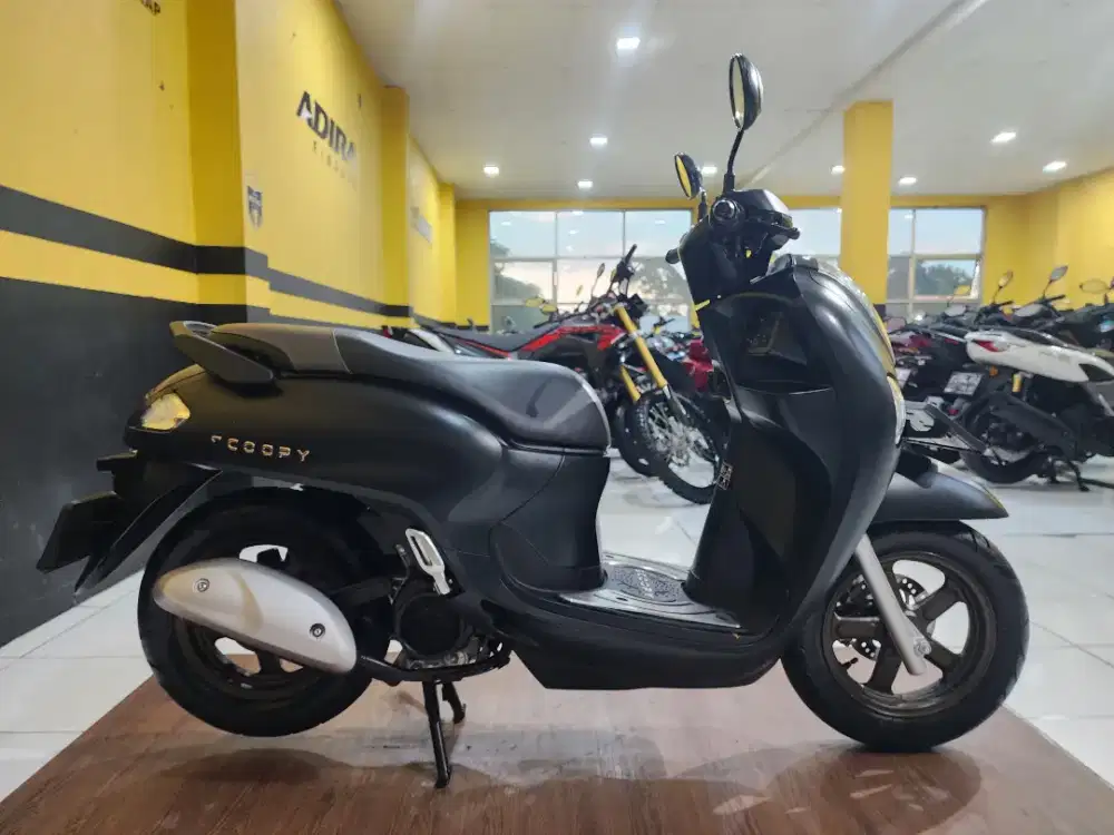 HONDA SCOOPY PRESTIGE 2025