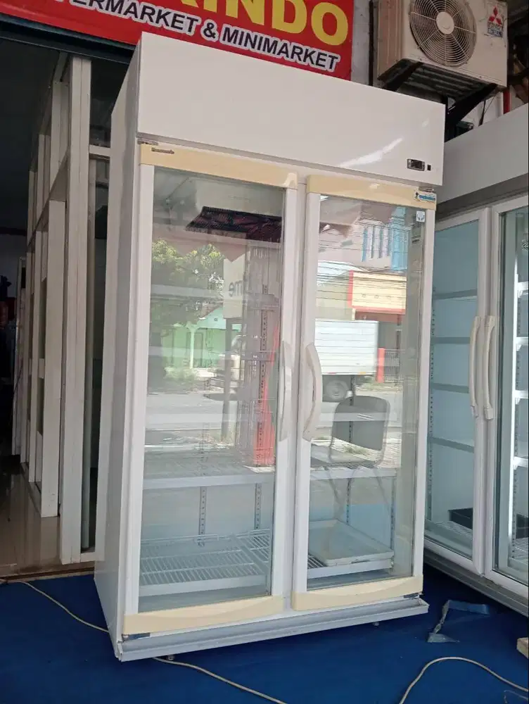 showcase chiller bekas 2 pintu merk panasonic normal murah