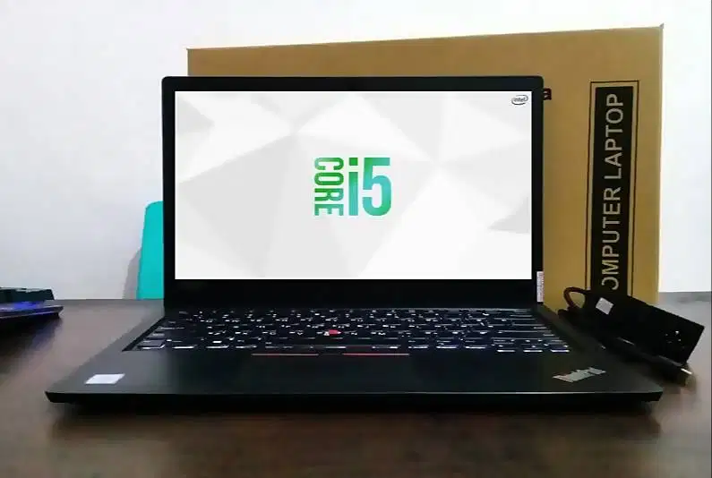 Laptop Fulzet | Core i5 | Ram 8gb | SSD 256gb | mulus segel all nomal