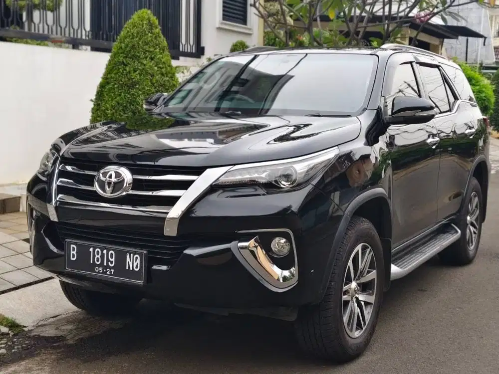 STNK Panjang. Mobil terawat, servis rutin bengkel resmi