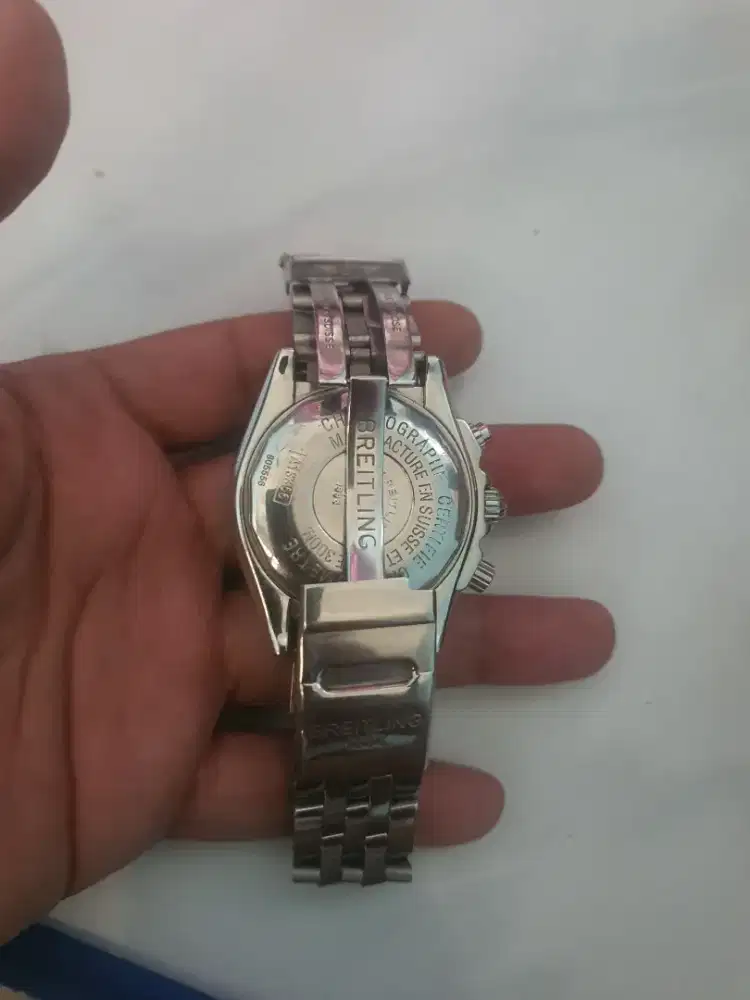 Breitling jam tangan