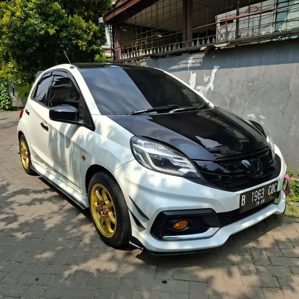 Brio E CVT UP RS 2016 Tng1 Dari baru
