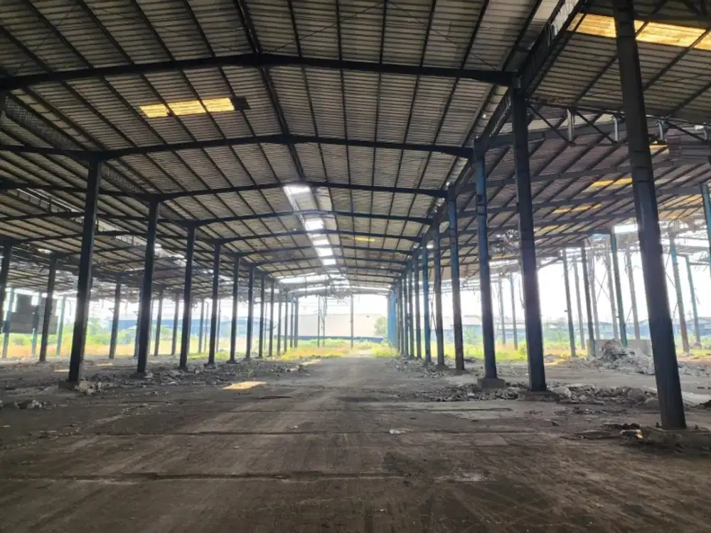 DIJUAL MURAH LUAS BESAR GUDANG HITUNG TANAH RAYA WRINGINANOM