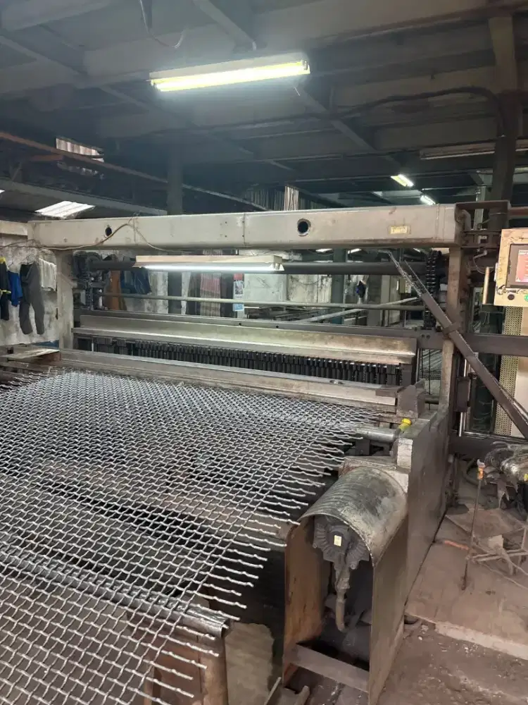 Lowongan Kerja Helper