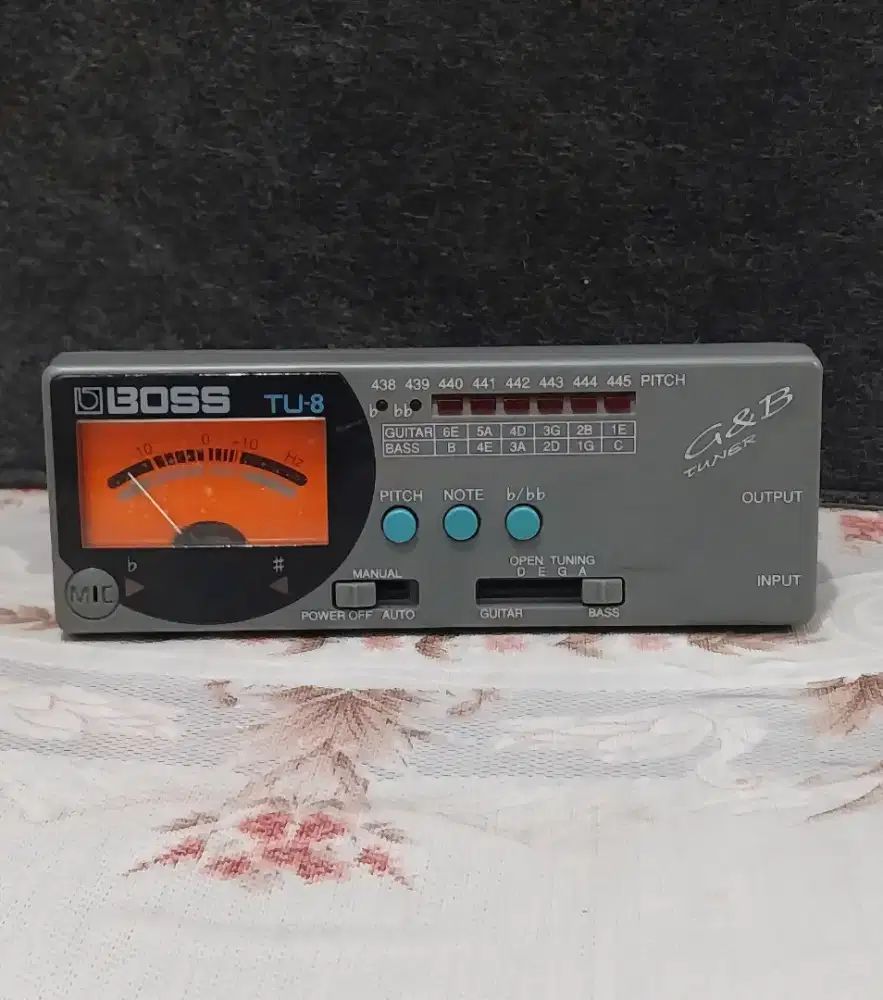 Tuner BOSS TU 8