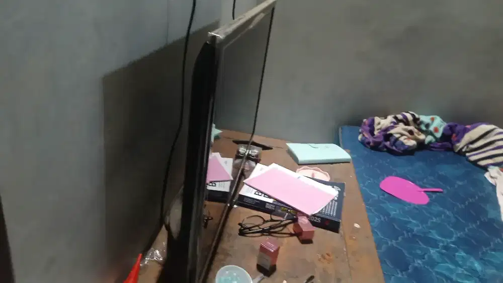 tv polytron masih bagus