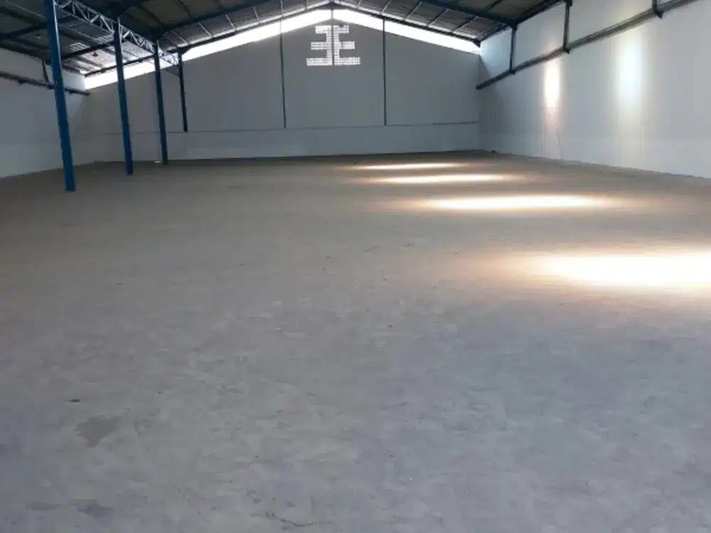 DISEWAKAN GUDANG SURIMULIA PERMAI