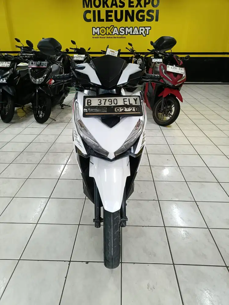 Dijual motor Honda Vario 125 cbs ISS 2018
