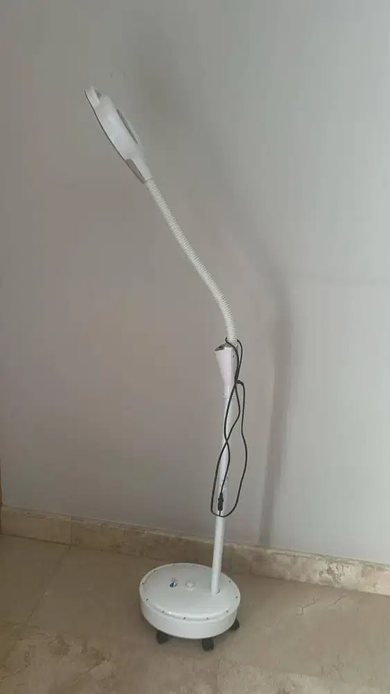 Lampu Facial Salon/Klinik