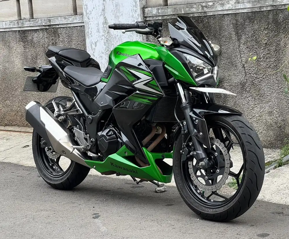 Kawasaki Z250 Low KM 16rb simpanan mulus 2015 hijau hitam
