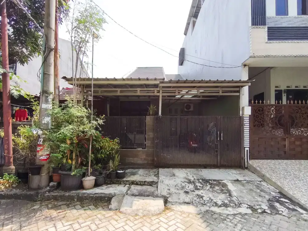 Rumah Terawat 5 Mnt ke Lagoon Avenue Mall Bekasi Bebas Banjir J-46905