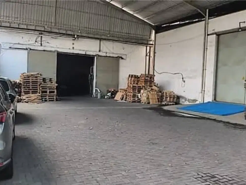 Gudang Kenjeran dekat Kedung Cowek, Mulyosari, Tambaksari, Lebak, Ploso (DNDGK)