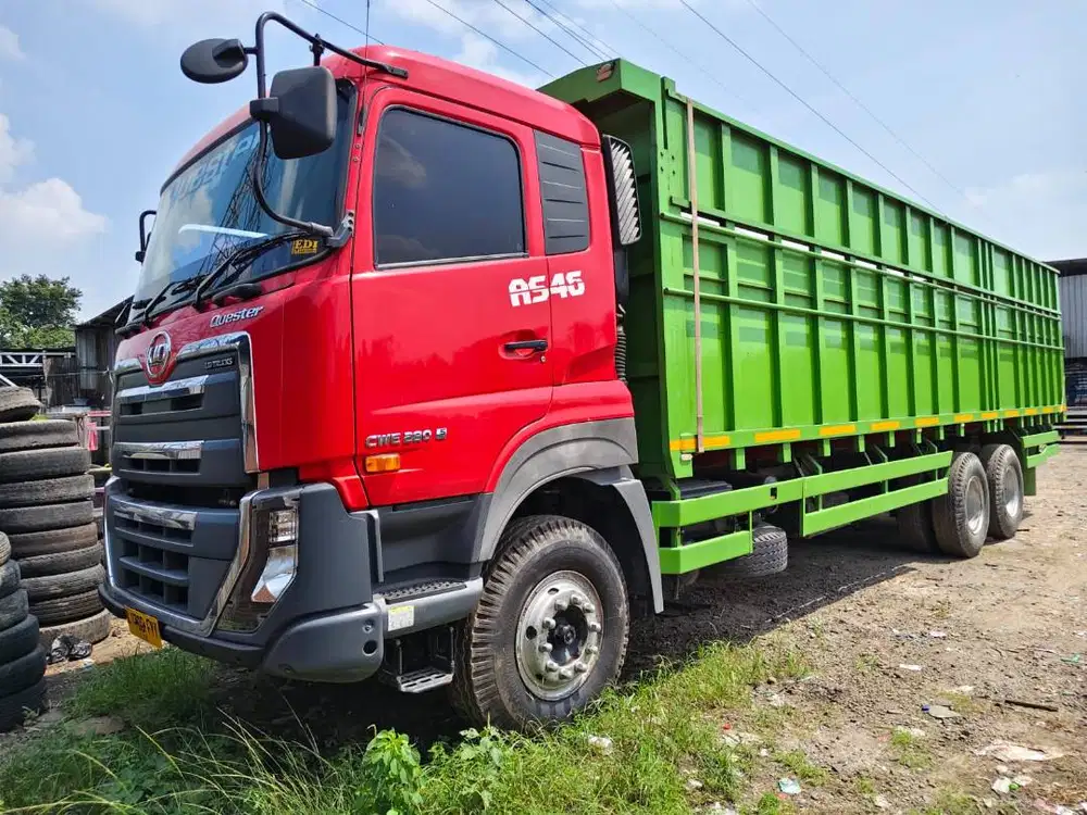 DI JUAL UD TRUCKS CWE 280 6X4R WB6100MM E5 M/T