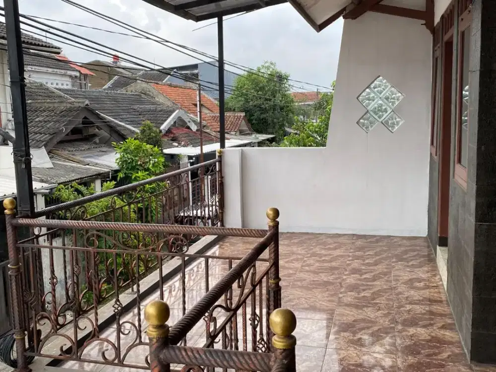 DISEWAKAN RUMAH DI TAMAN KOPO INDAH 1 (TKI 1) BANDUNG