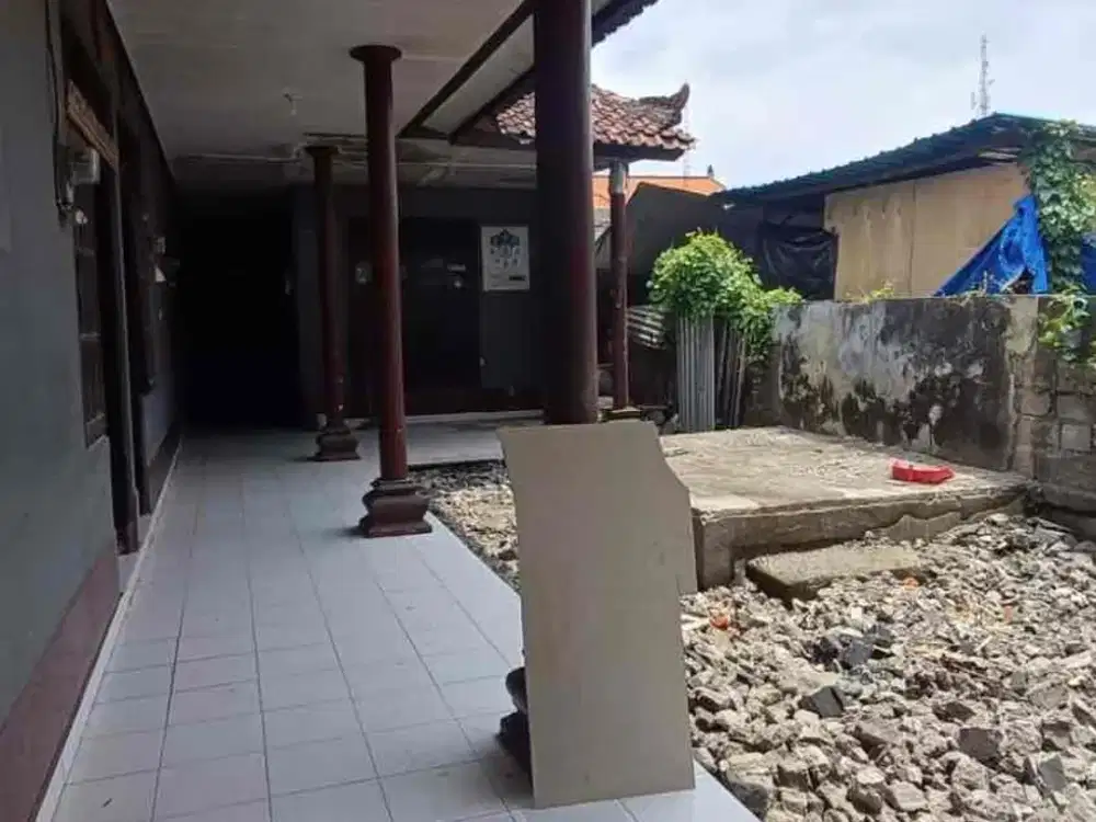 Tanah Luas dengan Bonus Bangunan