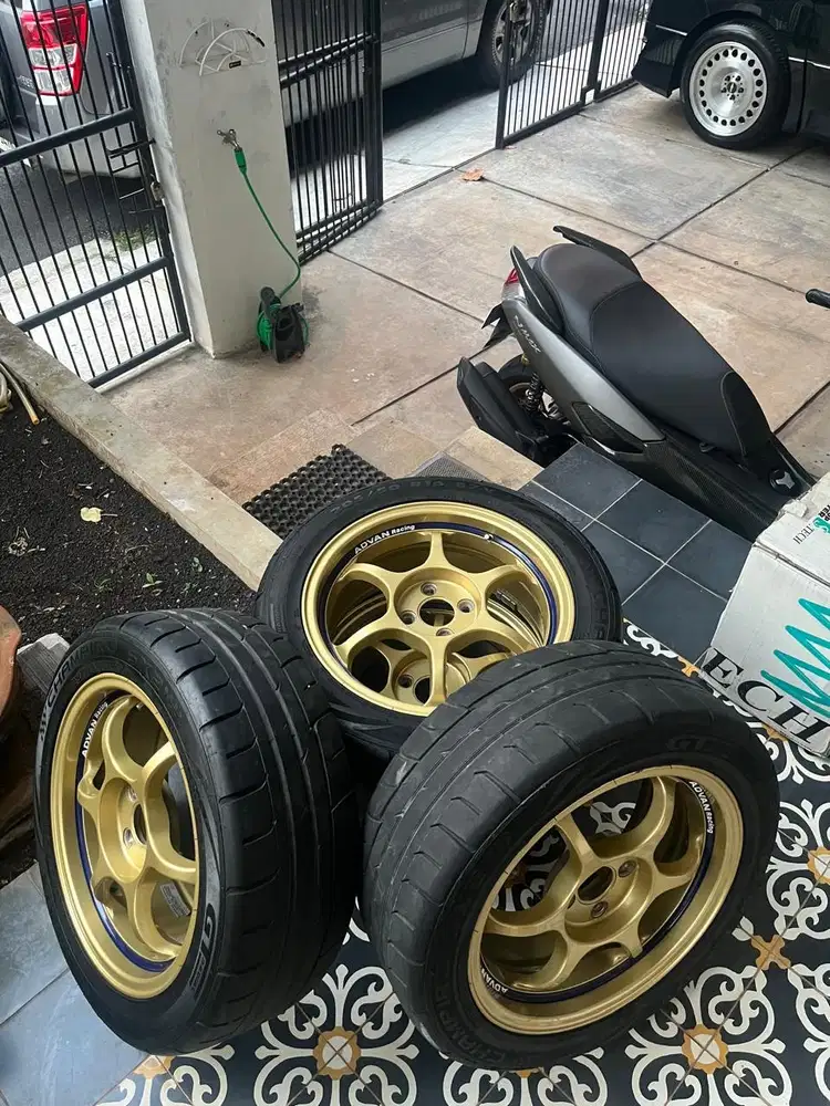 Velg Advan RG1 (Original) R16