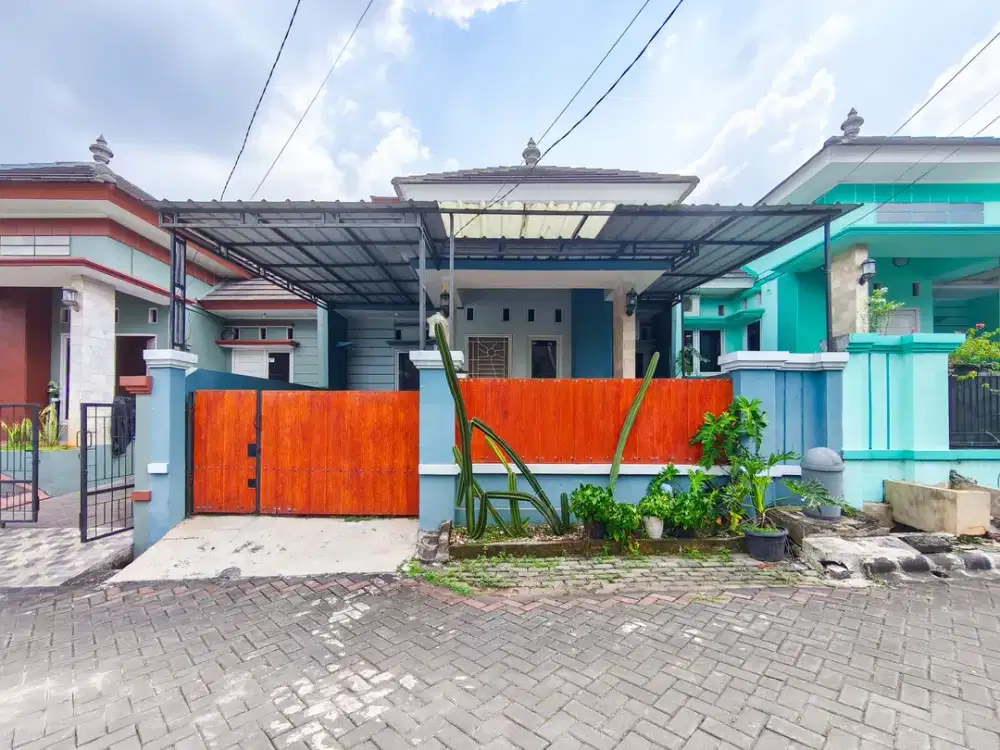 Rumah LB 150 SHM 10 Mnt ke Living World Kota Wisata Cibubur J-40495