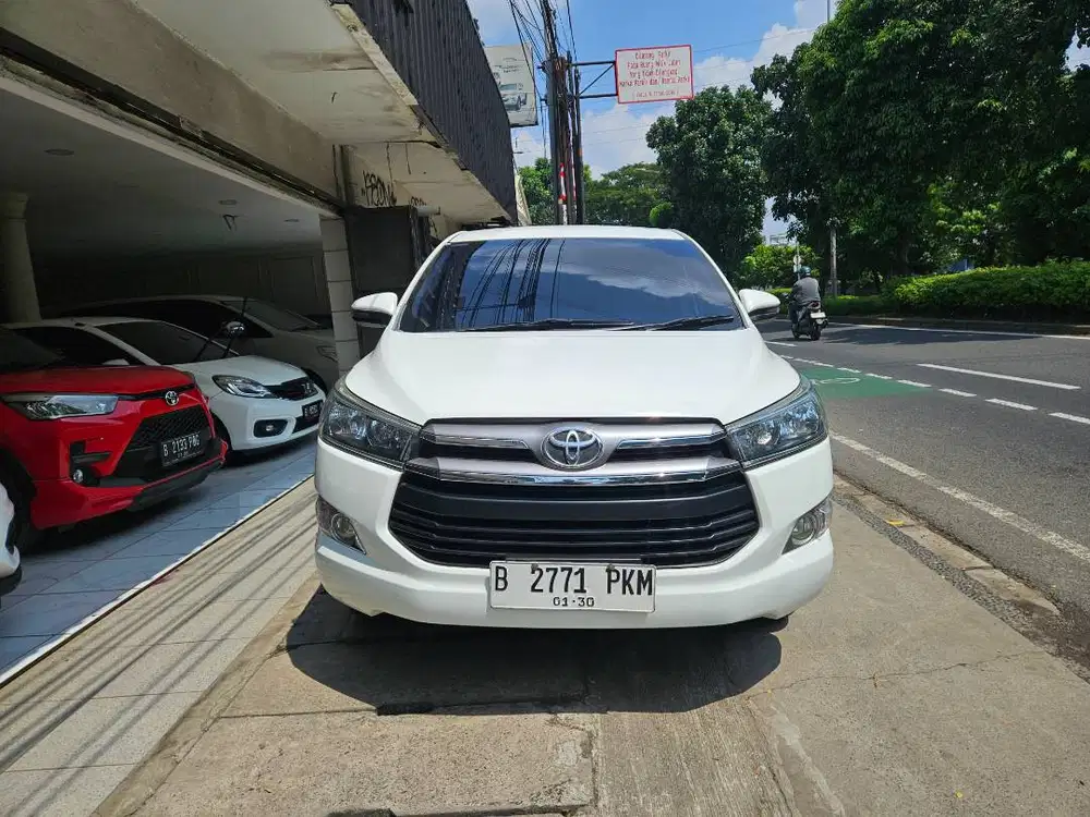 Toyota Kijang Innova Reborn 2.0 G Tahun 2019 Putih AT