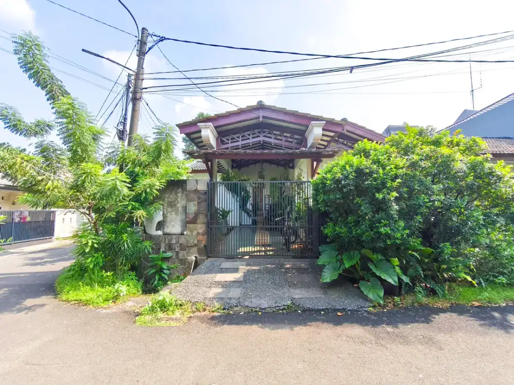 Rumah LT 133 Terawat Dekat Gerbang Tol Pondok Aren 2 Bisa KPR J-41818