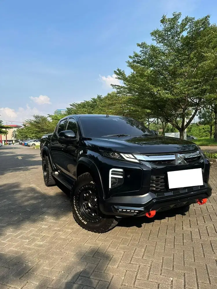 Dijual - Mitsubishi Triton Ultimate Facelift 2020