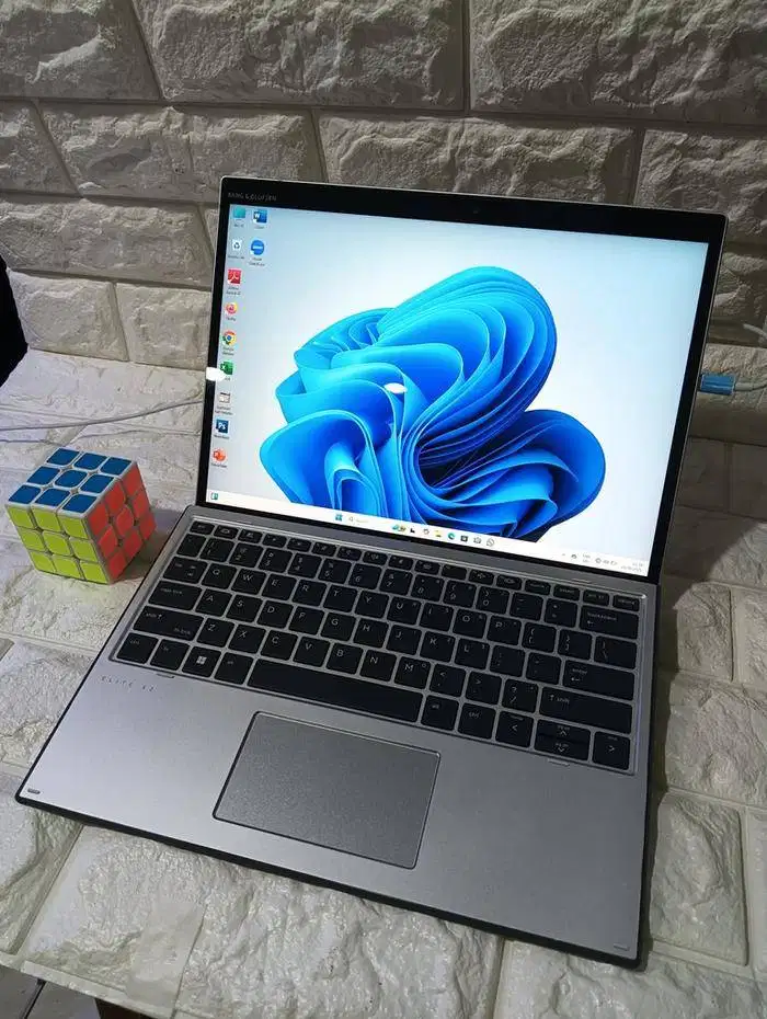 Laptop Hp X2 Elite G8 Core i5 Gen11 Ram DDR4 N-RTA