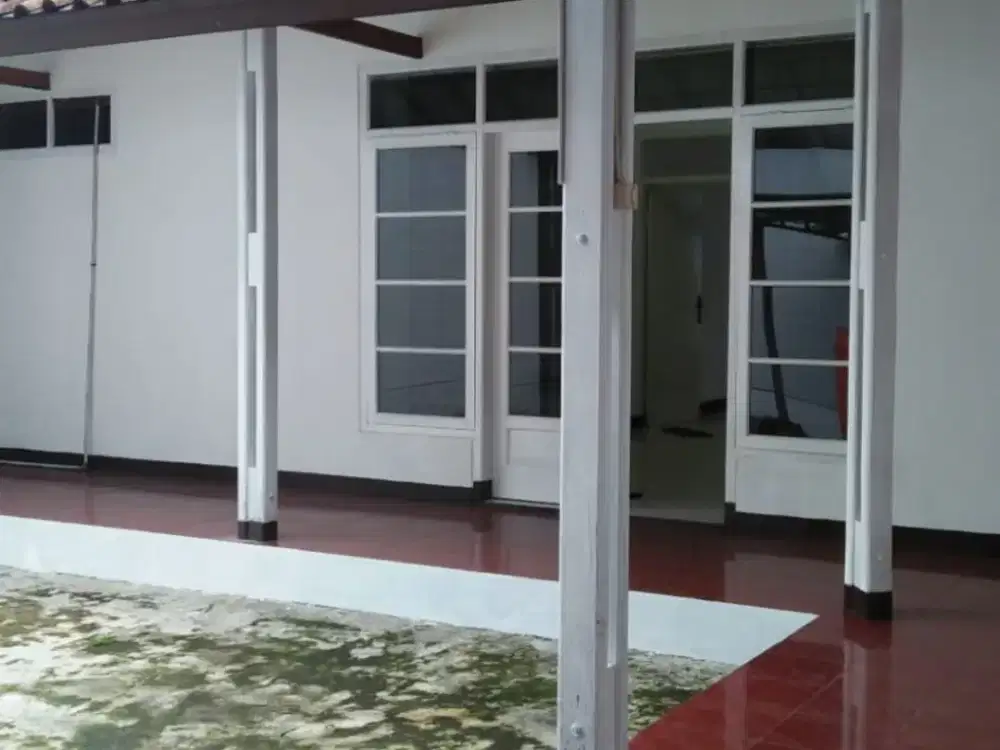 DISEWAKAN RUMAH CIJAGRA BANDUNG HUNIAN ASRI DAN NYAMAN